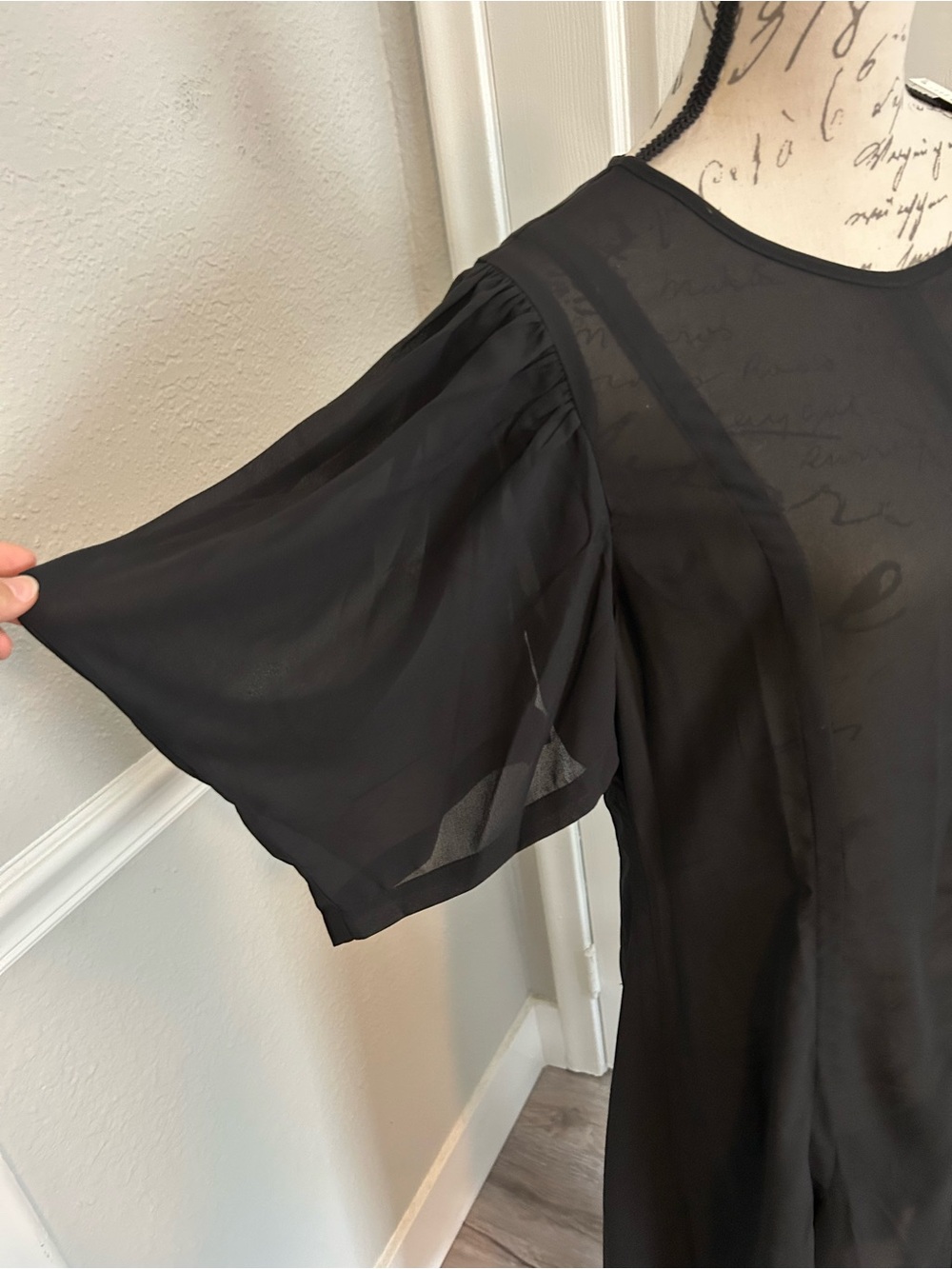 NWT Sold Out Anthropologie Modern Sheer Midi Dress with Puff Sleeves Size 12 - Picture 13 of 16